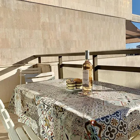 Gray D'albion Pol519 Appartement