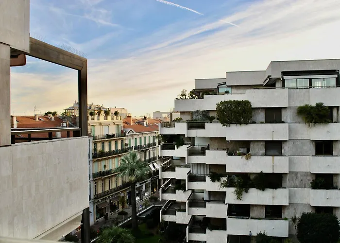 Lejlighed Gray D'albion Pol519