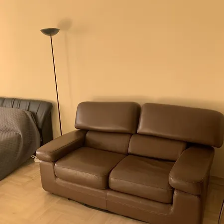 Gray D'albion Pol519 Apartman *